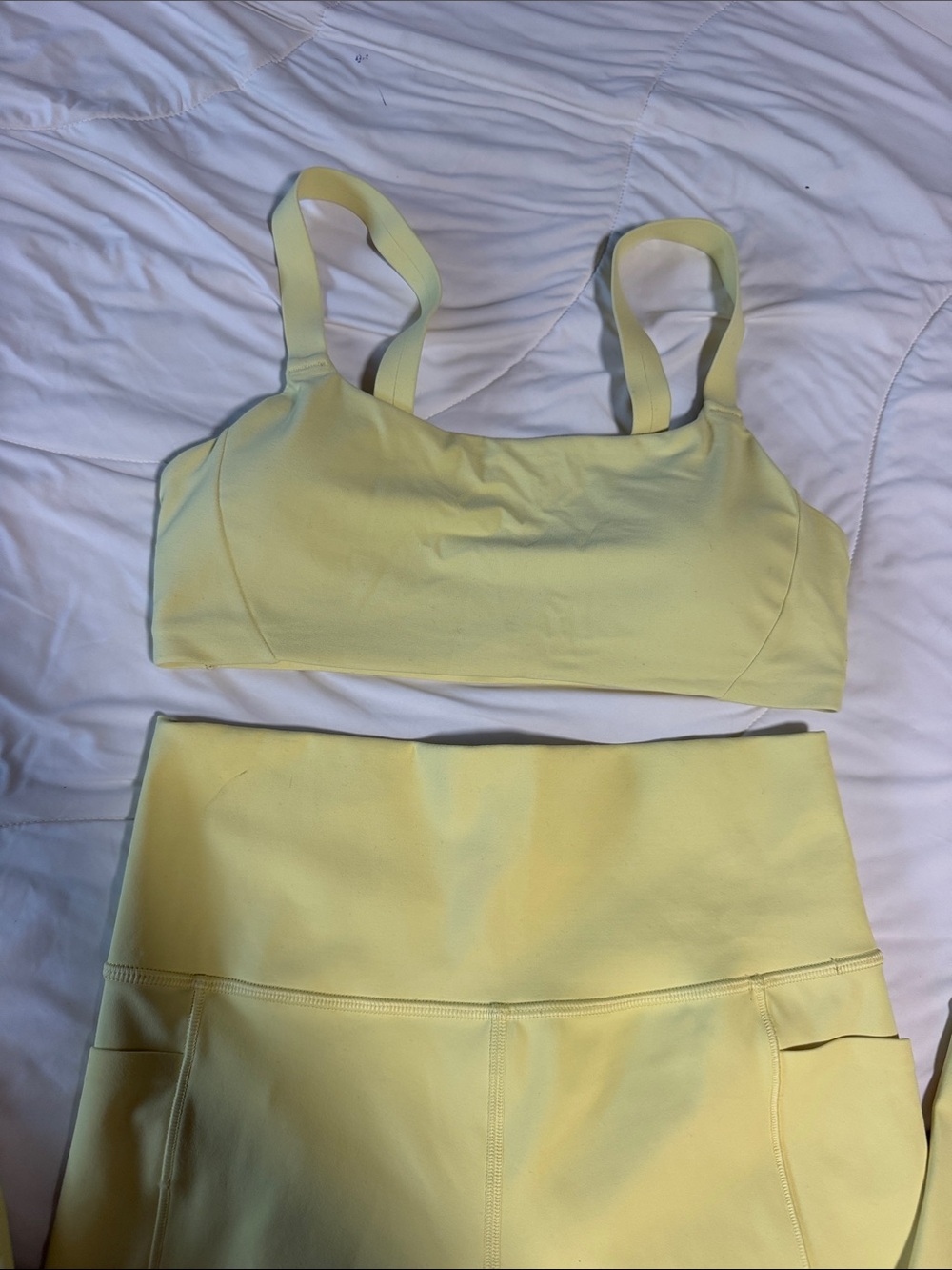 Athleta Pale Yellow High-Waist Leggings & Bra Set Small - Picture 2 of 4
